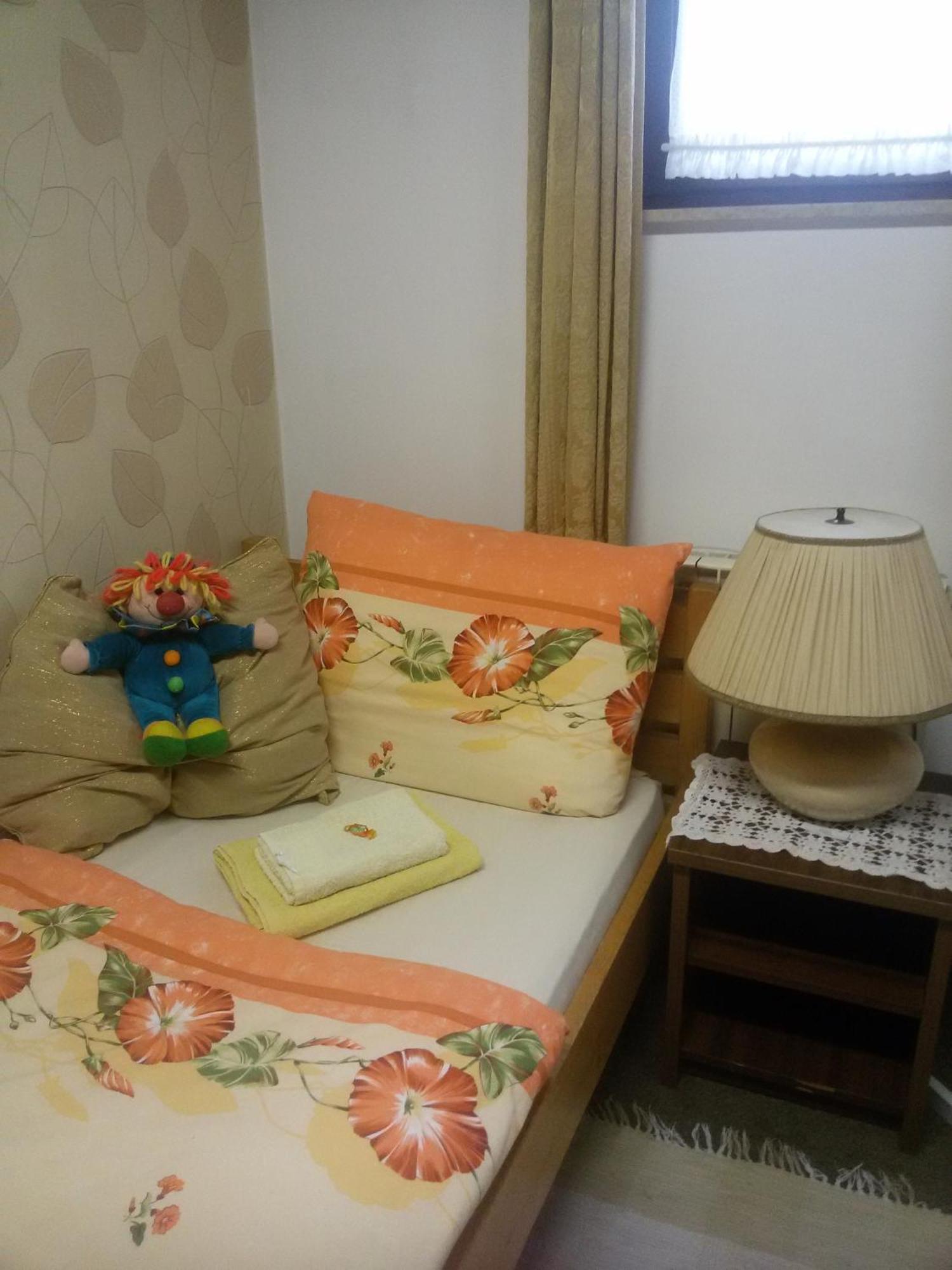 Hostel Pansion Lion Saraievo Quarto foto